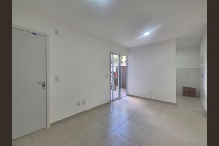 Apartamento para alugar com 65m², 2 quartos e 1 vagaSala