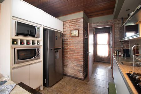 Casa à venda com 140m², 2 quartos e 2 vagasCozinha