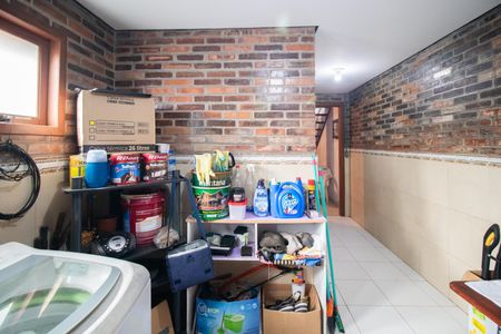 Casa à venda com 140m², 2 quartos e 2 vagasÁrea de Serviço