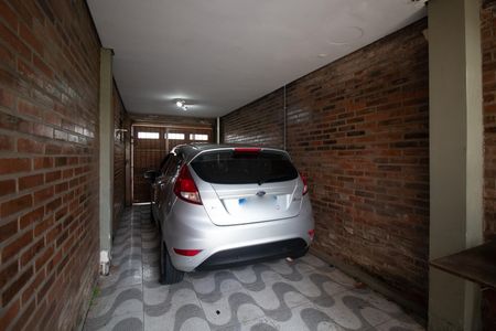 Casa à venda com 140m², 2 quartos e 2 vagasGaragem