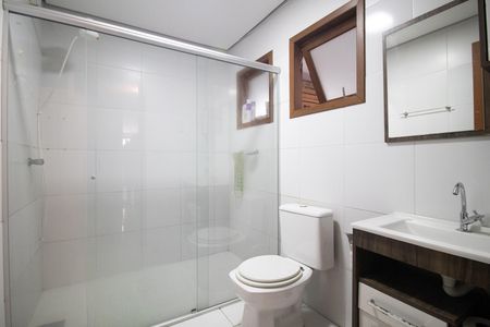 Casa à venda com 140m², 2 quartos e 2 vagasBanheiro 1