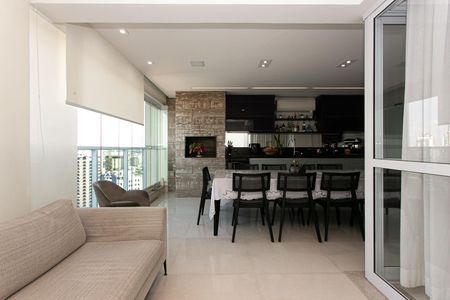 Apartamento à venda com 165m², 3 quartos e 4 vagasVaranda gourmet