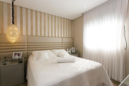 Apartamento à venda com 165m², 3 quartos e 4 vagasSuíte 1