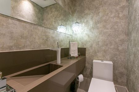 Apartamento à venda com 165m², 3 quartos e 4 vagasLavabo