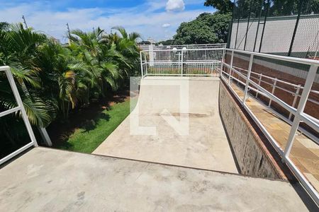 Apartamento à venda com 165m², 3 quartos e 4 vagasÁrea comum - Rampa de Skate