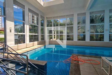 Apartamento à venda com 165m², 3 quartos e 4 vagasÁrea comum - Piscina