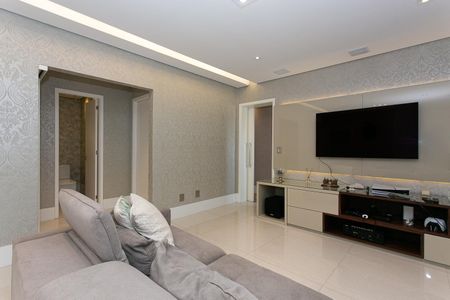 Apartamento à venda com 165m², 3 quartos e 4 vagasSala