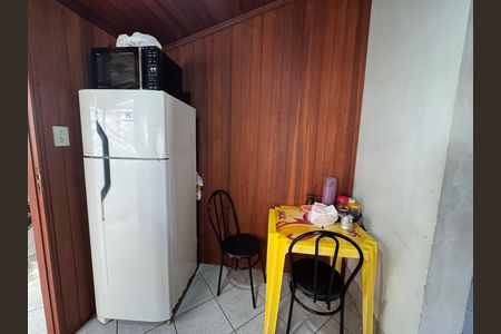 Casa à venda com 280m², 5 quartos e 4 vagas Casa à venda com 280m², 5 quartos e 4 vagasCozinha