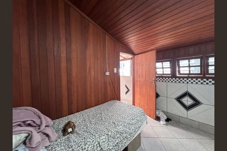 Casa à venda com 280m², 5 quartos e 4 vagas Casa à venda com 280m², 5 quartos e 4 vagasQuarto 3