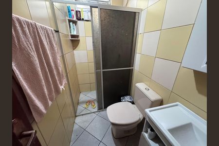 Casa à venda com 280m², 5 quartos e 4 vagas Casa à venda com 280m², 5 quartos e 4 vagasBanheiro 1