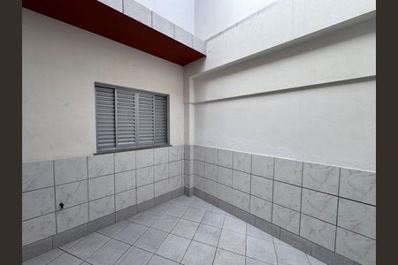 Casa à venda com 280m², 5 quartos e 4 vagas Casa à venda com 280m², 5 quartos e 4 vagasÁrea Privativa