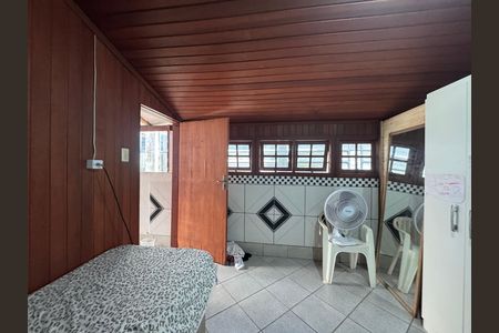 Casa à venda com 280m², 5 quartos e 4 vagas Casa à venda com 280m², 5 quartos e 4 vagasQuarto 3
