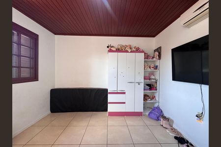 Casa à venda com 280m², 5 quartos e 4 vagas Casa à venda com 280m², 5 quartos e 4 vagasQuarto 2