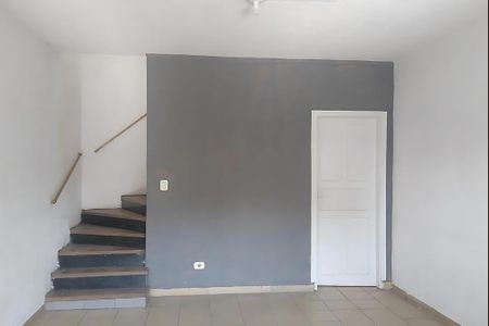 Casa à venda com 160m², 5 quartos e 1 vaga Casa à venda com 160m², 5 quartos e 1 vagaFoto 01