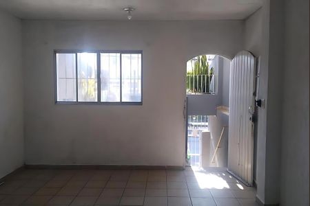 Casa à venda com 160m², 5 quartos e 1 vaga Casa à venda com 160m², 5 quartos e 1 vagaFoto 02