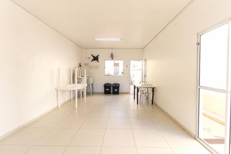 Apartamento à venda com 56m², 2 quartos e 1 vaga Apartamento à venda com 56m², 2 quartos e 1 vagaSalão de Festas - Churrasqueira