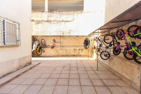 Apartamento à venda com 56m², 2 quartos e 1 vaga Apartamento à venda com 56m², 2 quartos e 1 vagaBicicletário