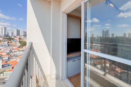 Apartamento à venda com 27m², 1 quarto e sem vaga Apartamento à venda com 27m², 1 quarto e sem vagaVaranda