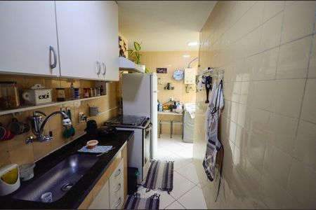 Apartamento à venda com 80m², 2 quartos e 1 vagaCozinha