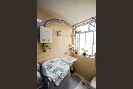 Apartamento à venda com 80m², 2 quartos e 1 vagaÁrea de Serviço