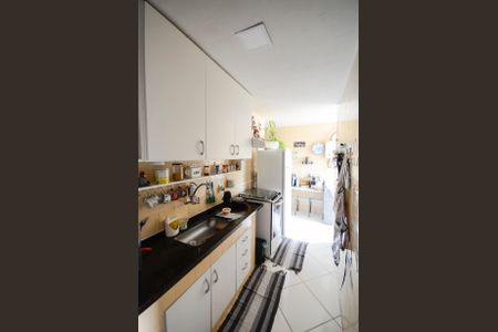 Apartamento à venda com 80m², 2 quartos e 1 vagaCozinha