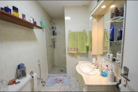 Apartamento à venda com 80m², 2 quartos e 1 vagaBanheiro