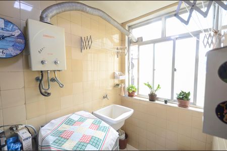 Apartamento à venda com 80m², 2 quartos e 1 vagaÁrea de Serviço