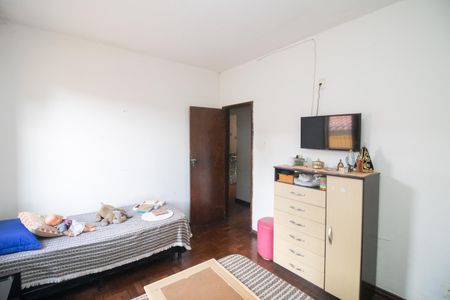 Casa à venda com 395m², 4 quartos e 4 vagasQuarto 2