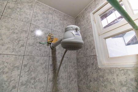 Casa à venda com 86m², 2 quartos e sem vaga Casa à venda com 86m², 2 quartos e sem vagaBanheiro da Suíte