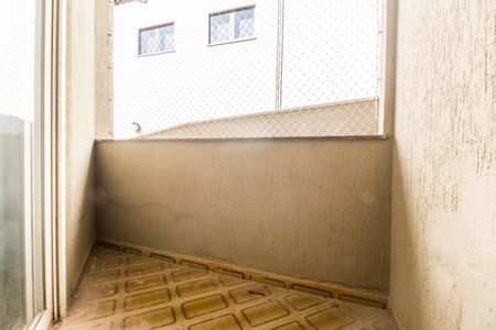 Casa de condomínio à venda com 395m², 5 quartos e 4 vagas Casa de condomínio à venda com 395m², 5 quartos e 4 vagasVaranda da Suíte 1