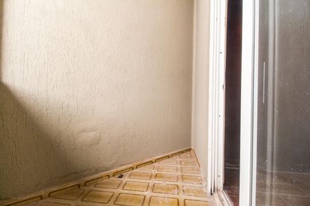 Casa de condomínio à venda com 395m², 5 quartos e 4 vagas Casa de condomínio à venda com 395m², 5 quartos e 4 vagasVaranda da Suíte 1