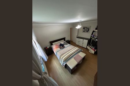 Casa à venda com 180m², 3 quartos e 2 vagasSuite