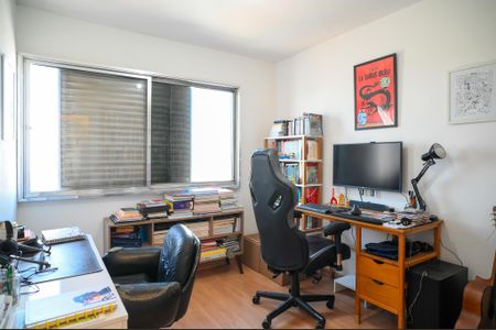 Apartamento à venda com 156m², 3 quartos e 2 vagasQuarto 2