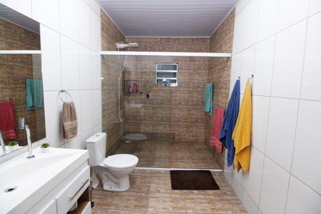 Casa à venda com 100m², 2 quartos e 3 vagasBanheiro