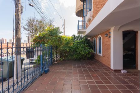 Casa à venda com 250m², 3 quartos e 3 vagasGaragem