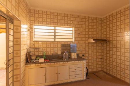 Casa à venda com 250m², 3 quartos e 3 vagasCozinha