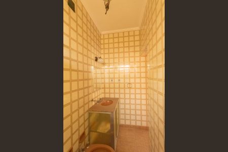 Casa à venda com 250m², 3 quartos e 3 vagasBanheiro da Suíte