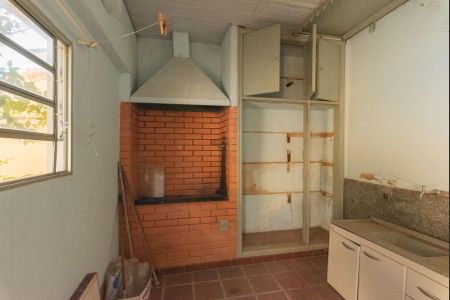 Casa à venda com 250m², 3 quartos e 3 vagasCasa 2-Sala/Cozinha