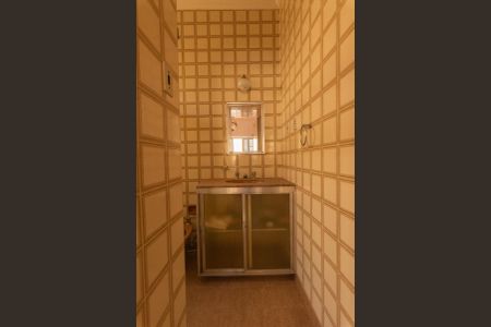 Casa à venda com 250m², 3 quartos e 3 vagasBanheiro da Suíte