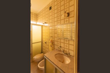 Casa à venda com 250m², 3 quartos e 3 vagasBanheiro