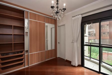 Apartamento para alugar com 198m², 3 quartos e 3 vagas Apartamento para alugar com 198m², 3 quartos e 3 vagasSuíte 2