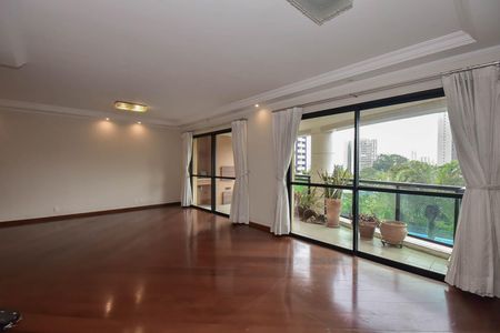 Apartamento para alugar com 198m², 3 quartos e 3 vagas Apartamento para alugar com 198m², 3 quartos e 3 vagasSala