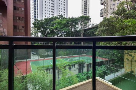 Apartamento para alugar com 198m², 3 quartos e 3 vagas Apartamento para alugar com 198m², 3 quartos e 3 vagasVaranda da Suíte 2