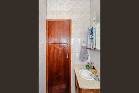 Casa à venda com 125m², 2 quartos e 1 vagaBanheiro