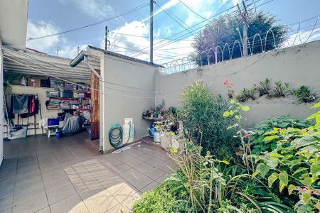 Casa à venda com 125m², 2 quartos e 1 vagaÁrea externa/Garagem