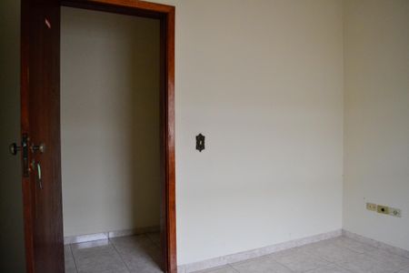 Casa à venda com 125m², 3 quartos e 2 vagas Casa à venda com 125m², 3 quartos e 2 vagasQuarto