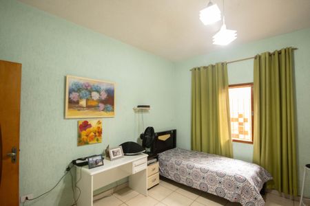 Casa à venda com 240m², 2 quartos e 4 vagas Casa à venda com 240m², 2 quartos e 4 vagasSuíte 2