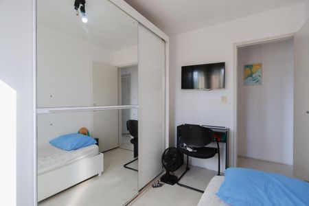 Apartamento à venda com 58m², 3 quartos e 1 vagaQuarto 2