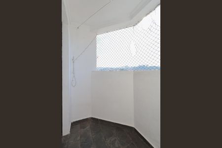 Apartamento à venda com 58m², 3 quartos e 1 vagaVaranda