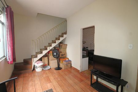 Apartamento à venda com 85m², 2 quartos e 2 vagasSala